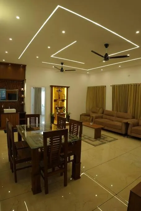 Cardamom Casa Plantation Villa Munnar