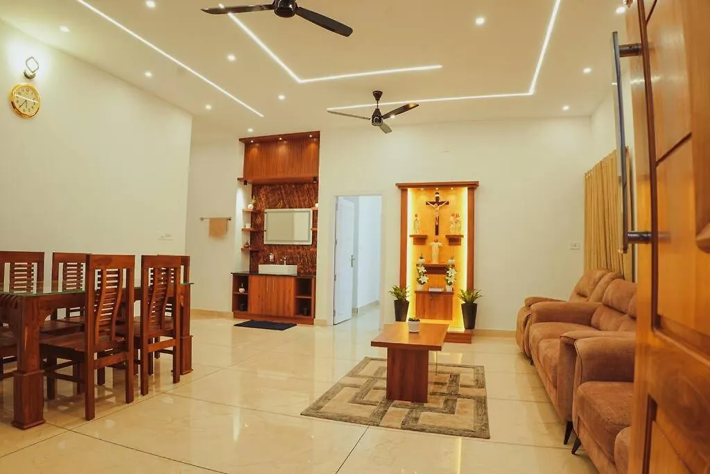 Cardamom Casa Plantation Villa Munnar
